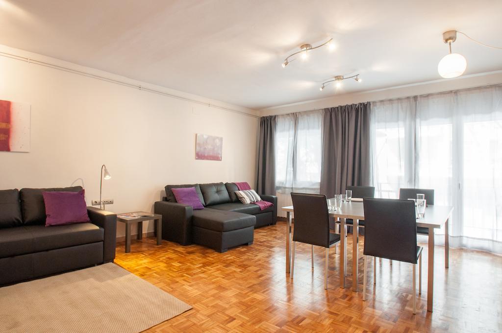 Autentic Arc De Triomf Apartment برشلونة الغرفة الصورة